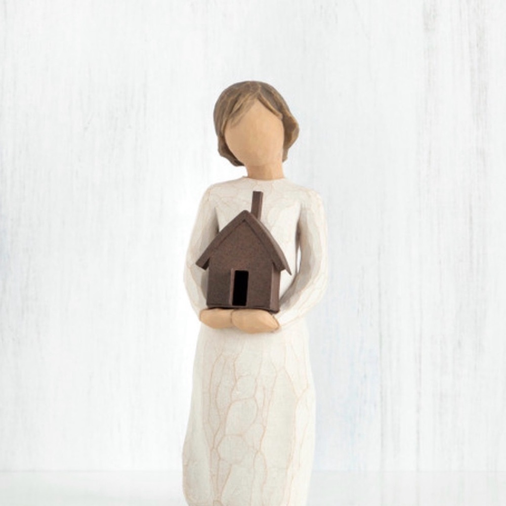 Willow Tree Mi Casa Sculpture - Cream and Brown
